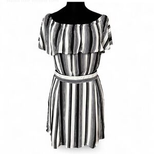 BLUE RAIN Black & White Striped Romper Off Shoulder Zipper And Open Back NWOT M